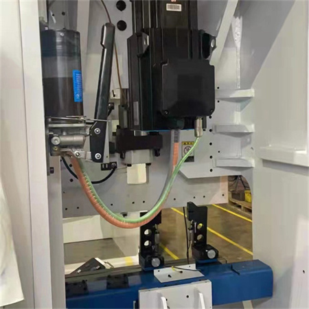 CNC outomatiese aluminiumstaal Hidrouliese drukrem elektriese plaatmetaalbuigmasjien met robot
